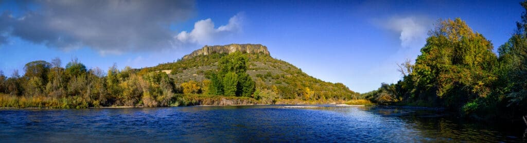 Upper and Lower Table Rocks
